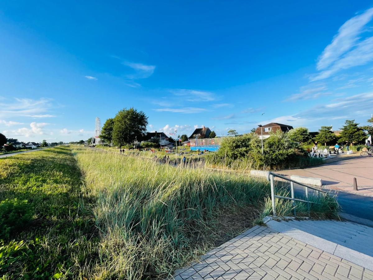 Strandkorv Fuer 2-4 Personen Mit Pool Dahme (Schleswig-Holstein)